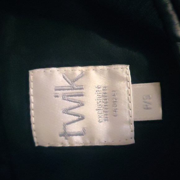 Black Leather Jacket Women's Small - Picture 3 of 3